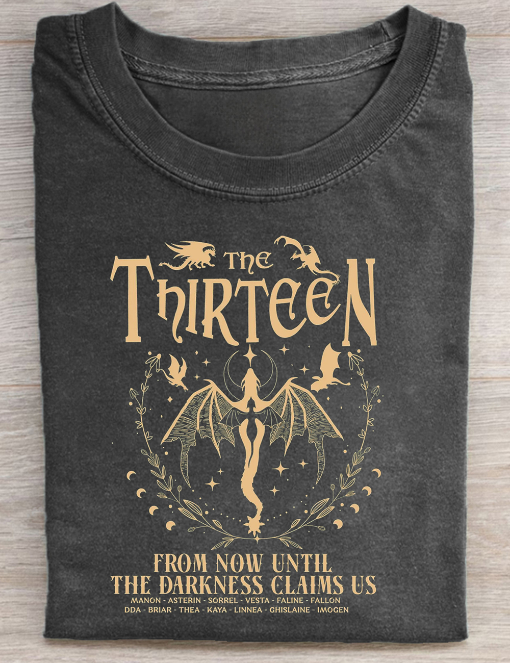 Vintage The Thirteen Throne Of Glass T-Shirt