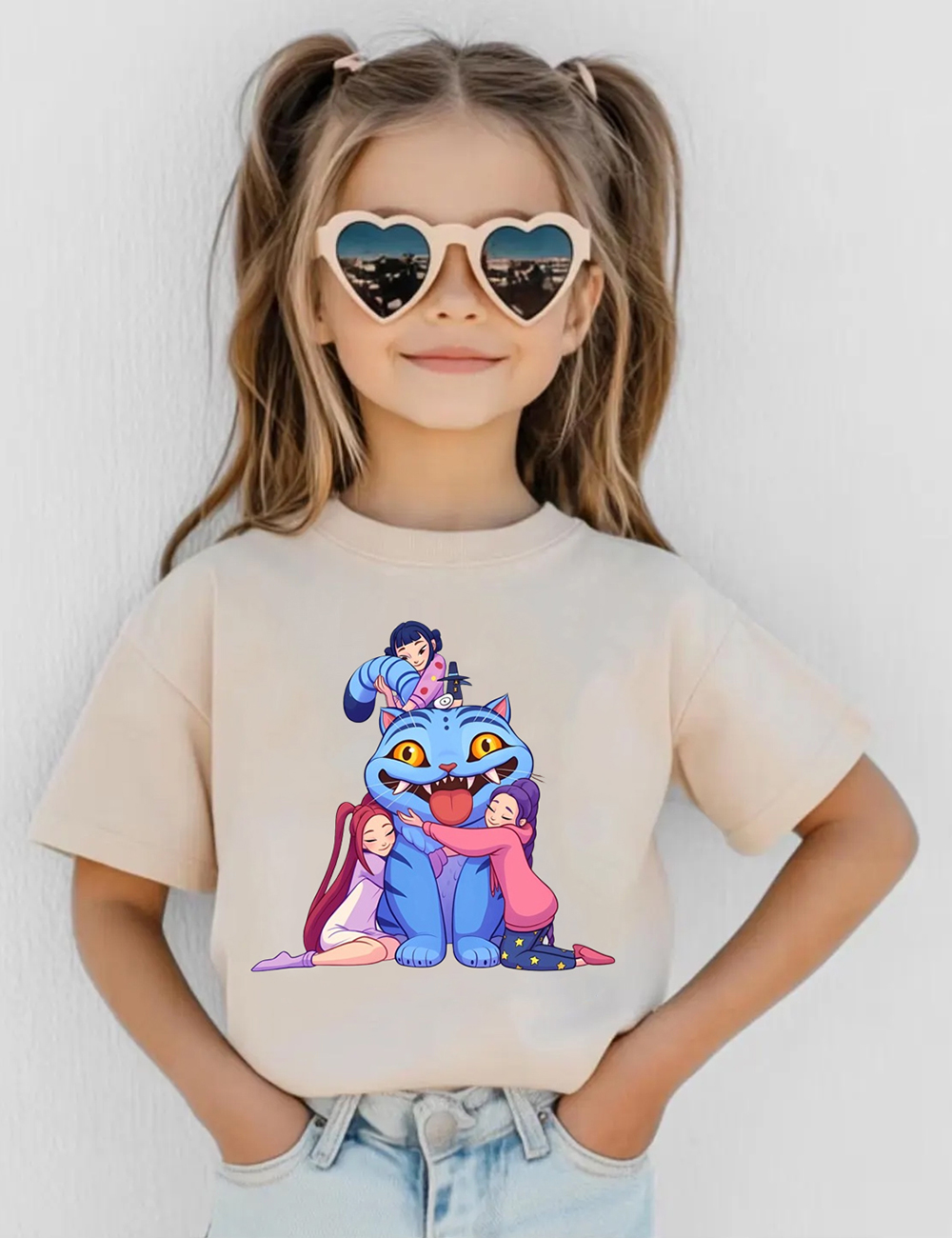 Kid's Kpop Demon Hunters Tiger Hug T-Shirt