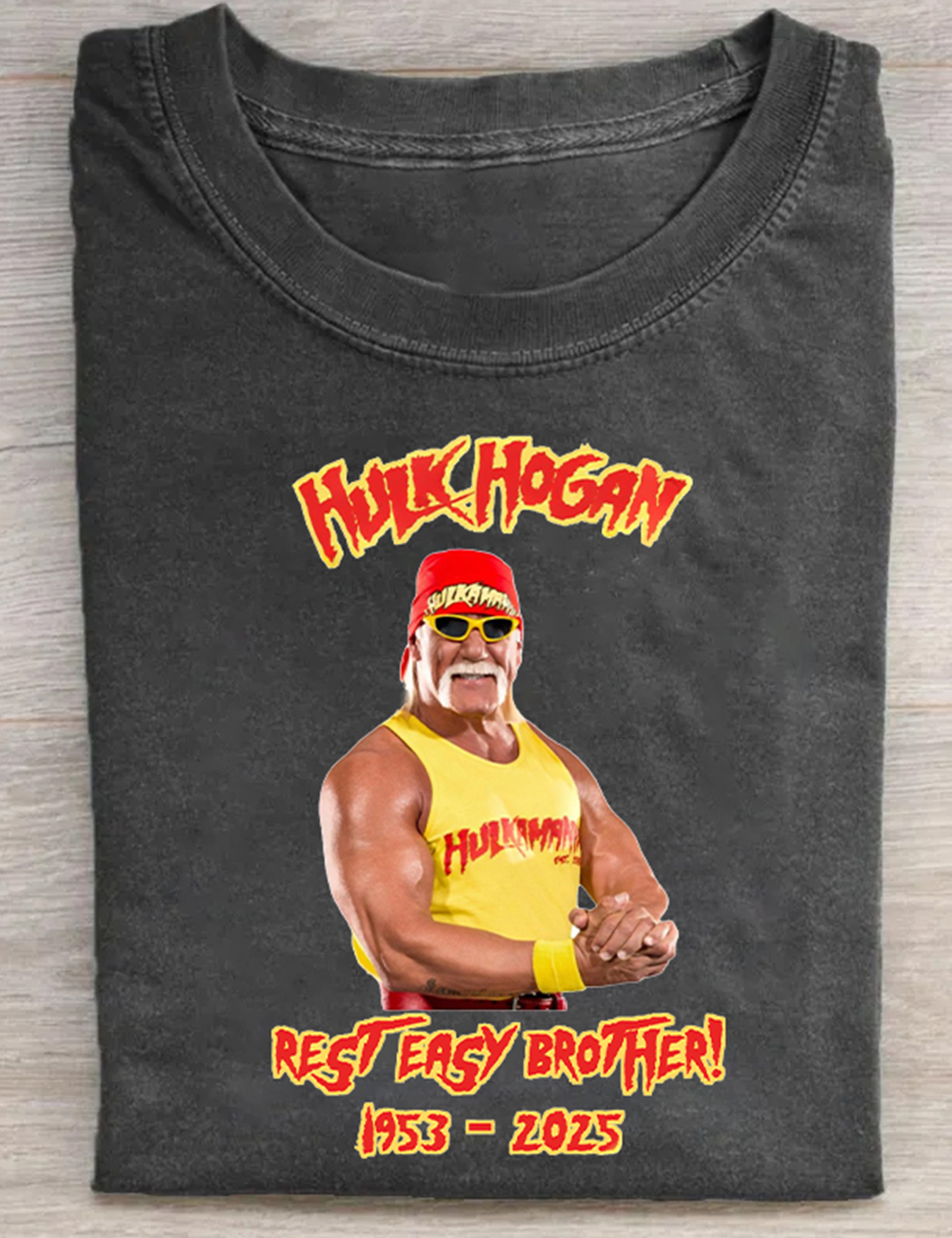 Hulkamania Tribute RIP Hulk Hogan Rest Easy Brother T-Shirt