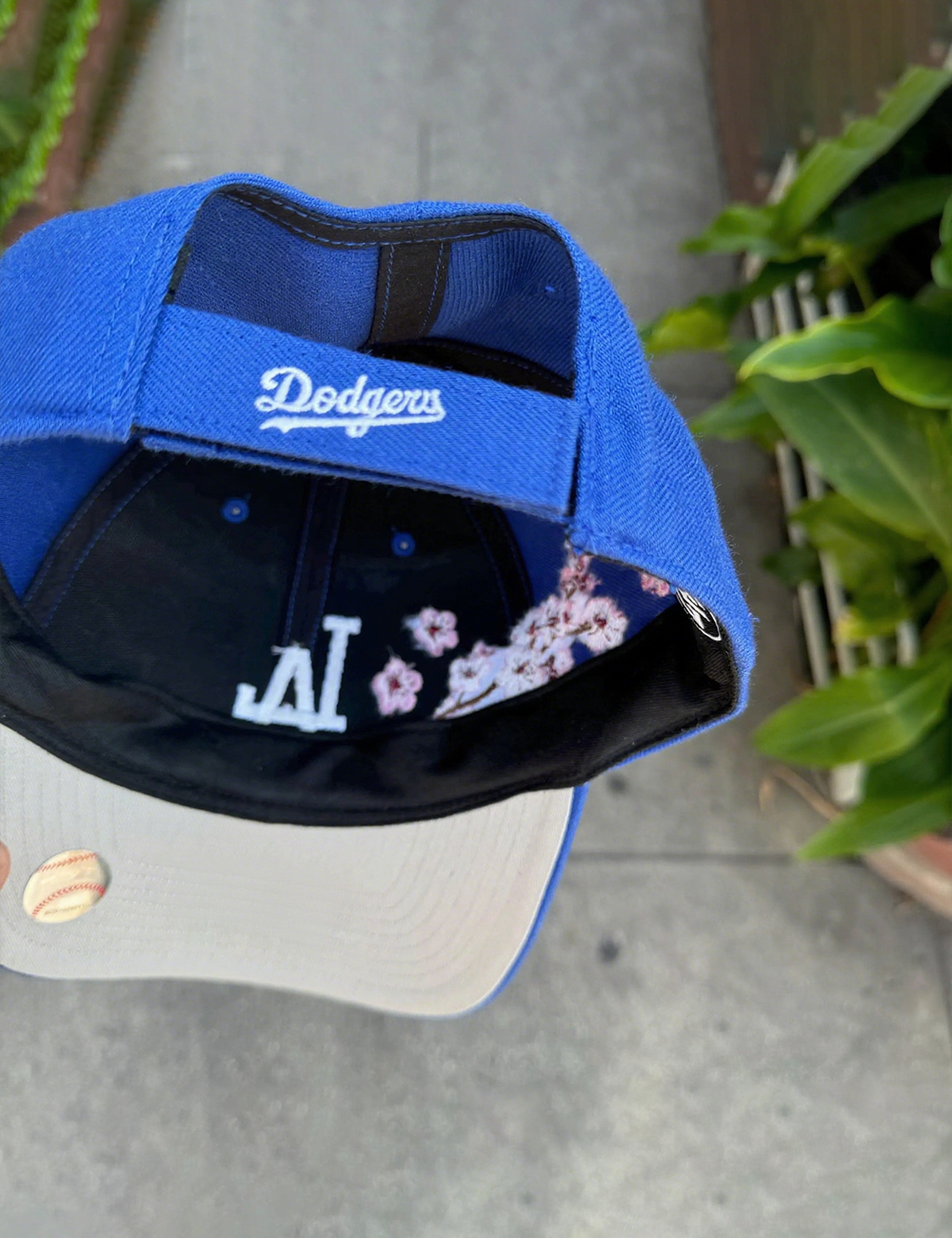 La Japanese Cherry Blossum Hat