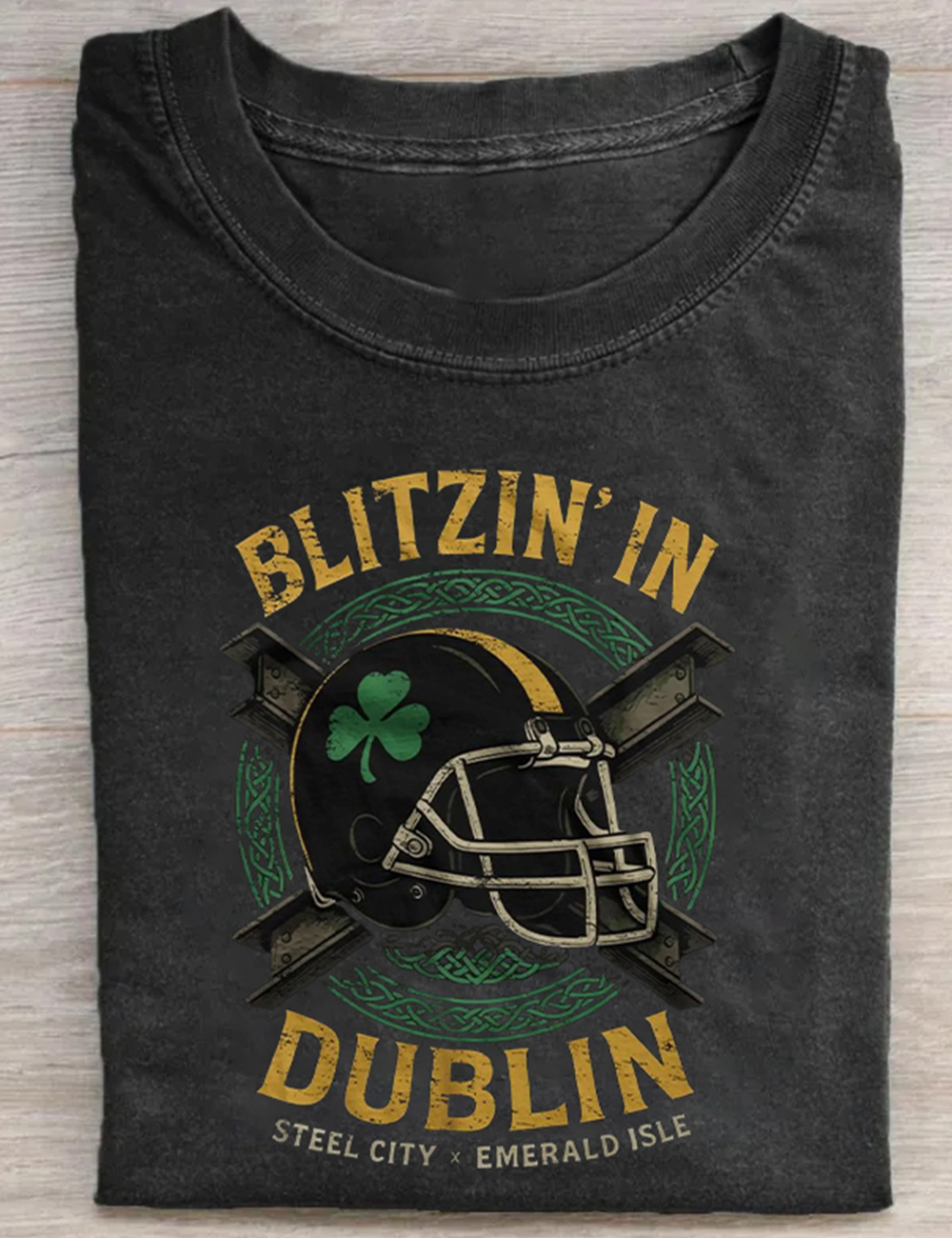 Blitzin’ in Dublin Pittsburgh And Ireland Football T-Shirt