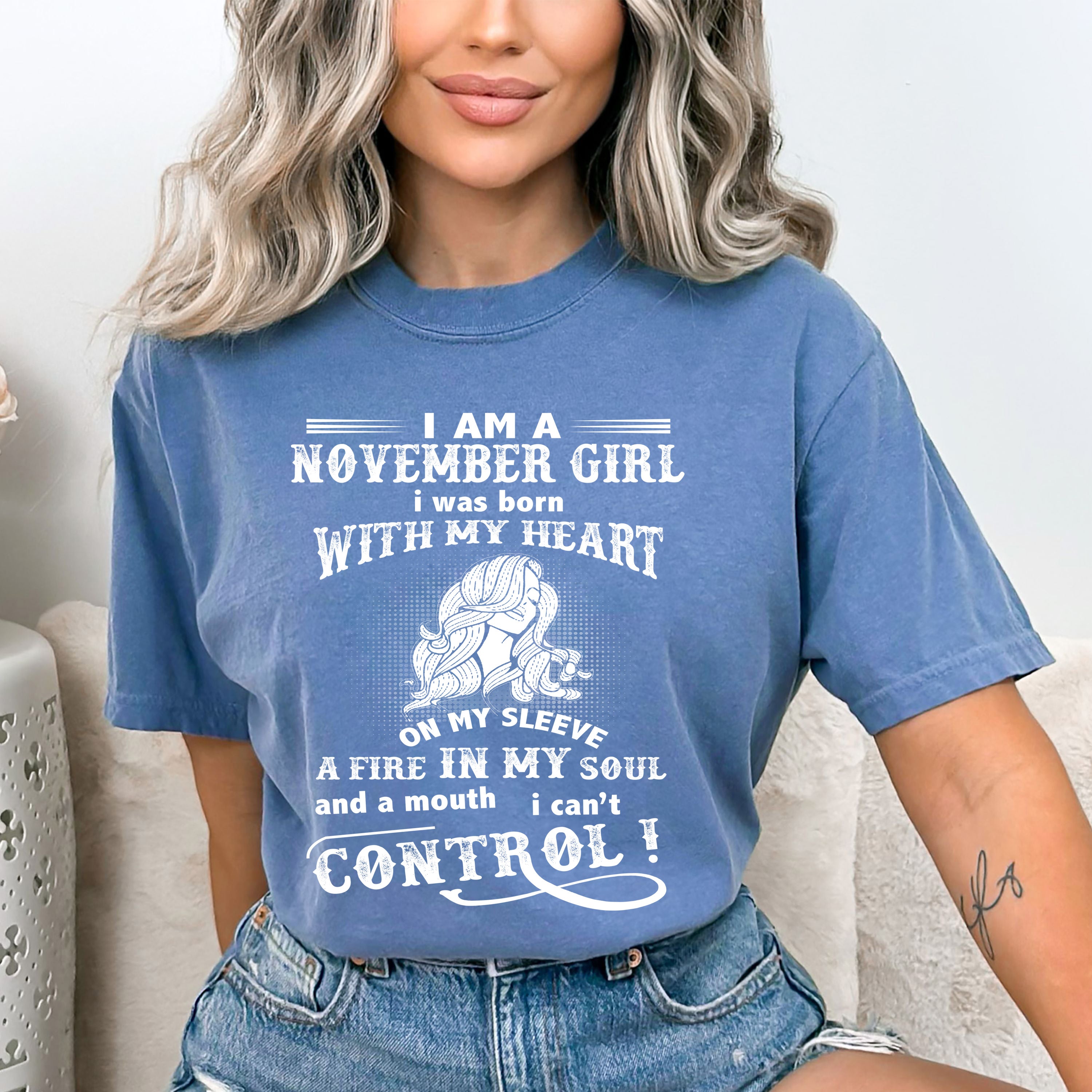 I Am a November Girl T-shirt