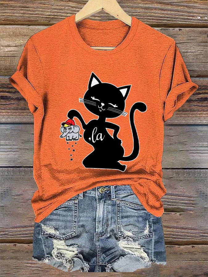 Women's Childless Cat Lady Print T-Shirt