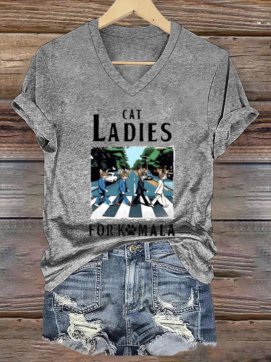 Women's Cat Ladies For Comma La Print T-Shirt