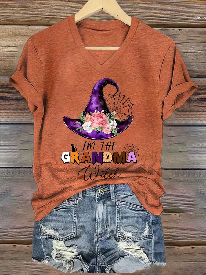 Women's I'm The Grandma Witch Print V Neck T-shirt