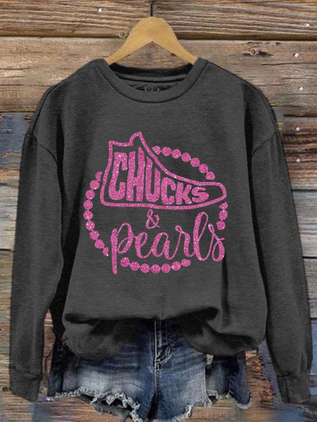 Women's Chucks&Pearls Printed Sweatshirt