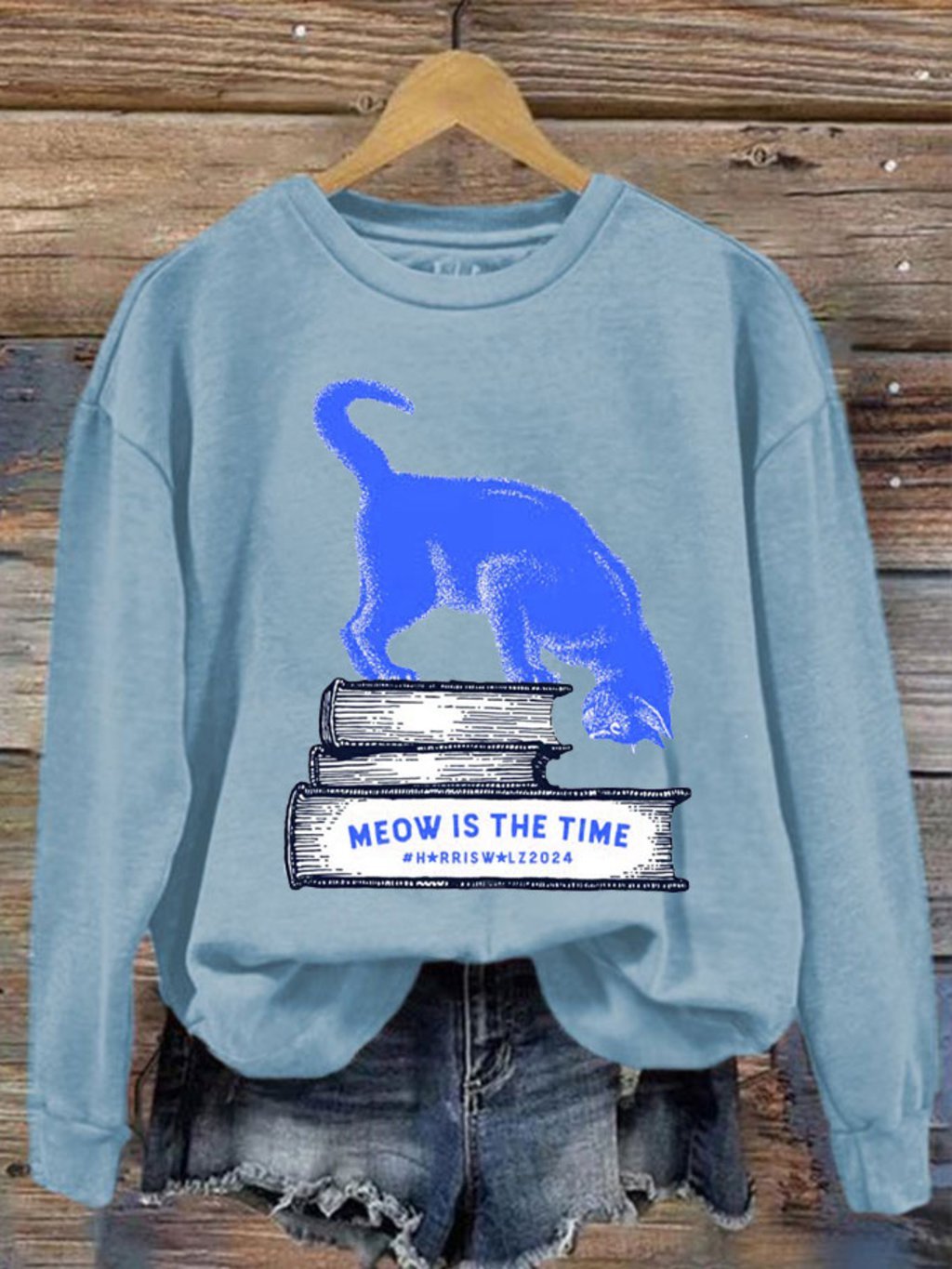 Women's Meow Is The Time Comma La Cat Printed Sweatshirt