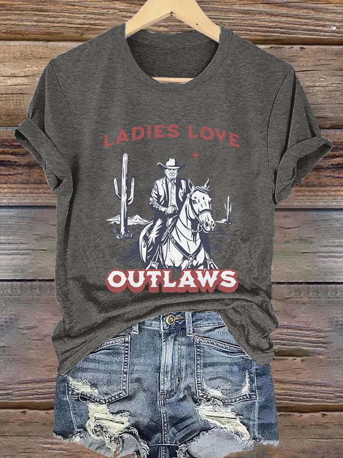 Retro Ladies Love Outlaws Print T-Shirt