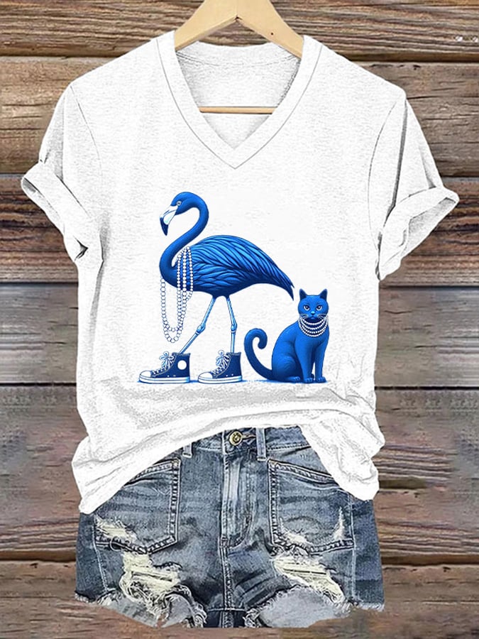 Women's Pearl Necklace Canvas Shoes Flamingo & Pearl Necklace Blue Cat Print Casual V-Neck T-Shirt