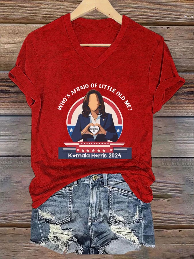 Women's Who's afraid of little old me? He should be V-neck T-shirt