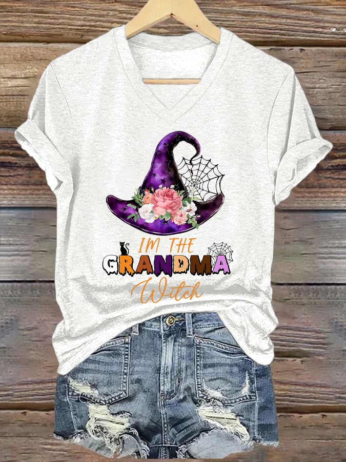 Women's I'm The Grandma Witch Print V Neck T-shirt