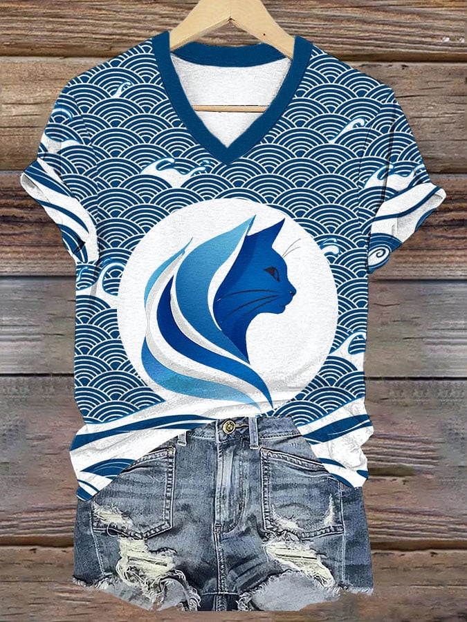 Women's Blue Wave Cat Print V Neck T-Shirt