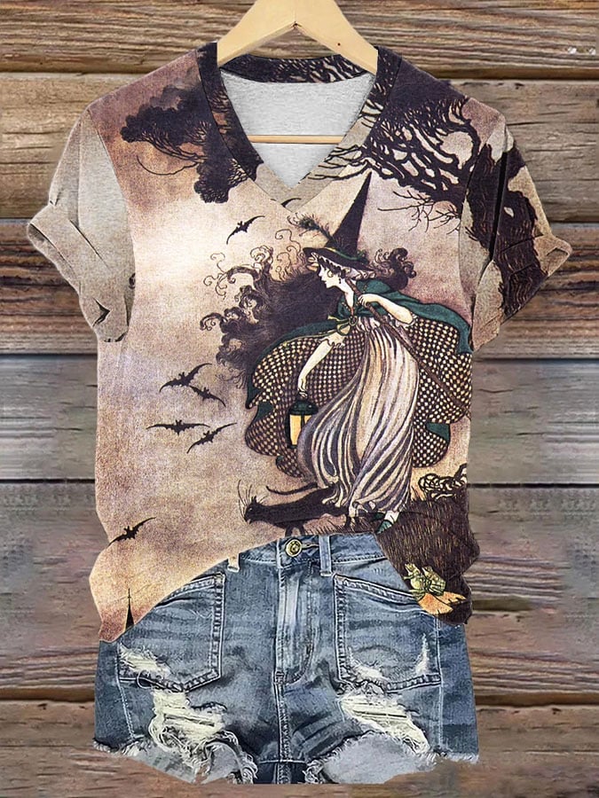 Women's Vintage Halloween Witch With Black Cat and Bats Print Casual V-Neck Tee