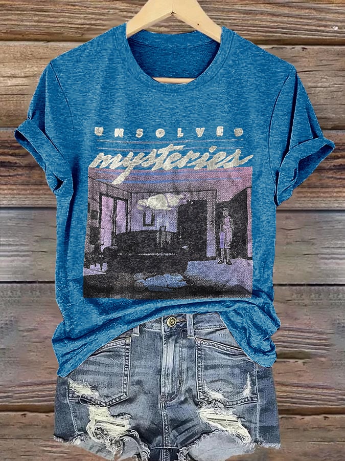 Retro Halloween Unsolved Mysteries Print T-Shirt