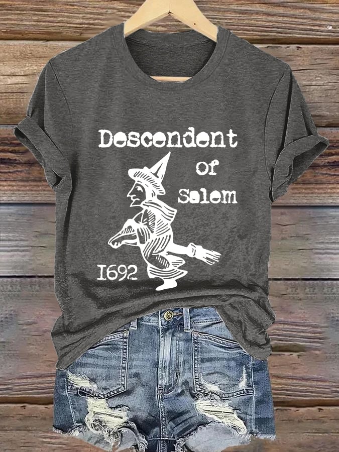 Retro Halloween 1692 Descendent Of Salem Witch Trials Print T-Shirt
