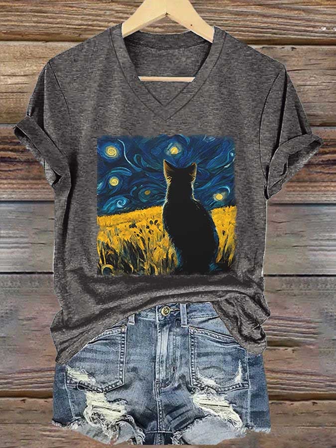 Women's Halloween Cat Looking At A Starry Night Print T-shirt