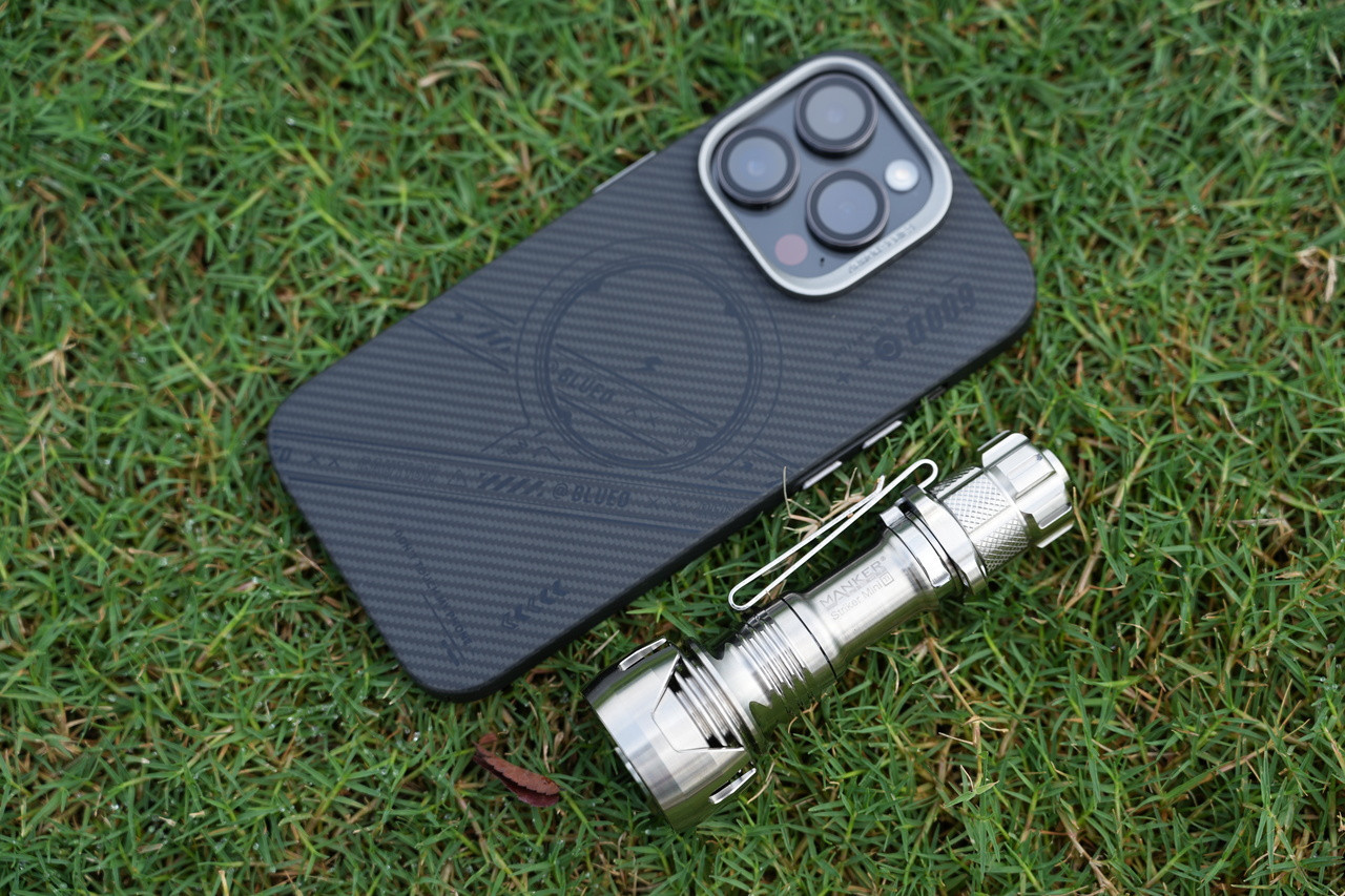 Manker Striker Mini Ti Rechargeable EDC Tactical Flashlight 635 Lumens