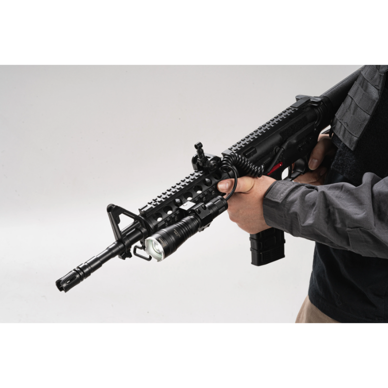 WUBEN L60 Zoomable LED Self Defense Hunting Flashlight - 1200 Lumens