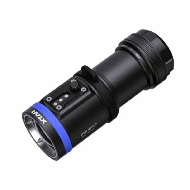 XTAR D30 4000 Lumens Diving Flashlight