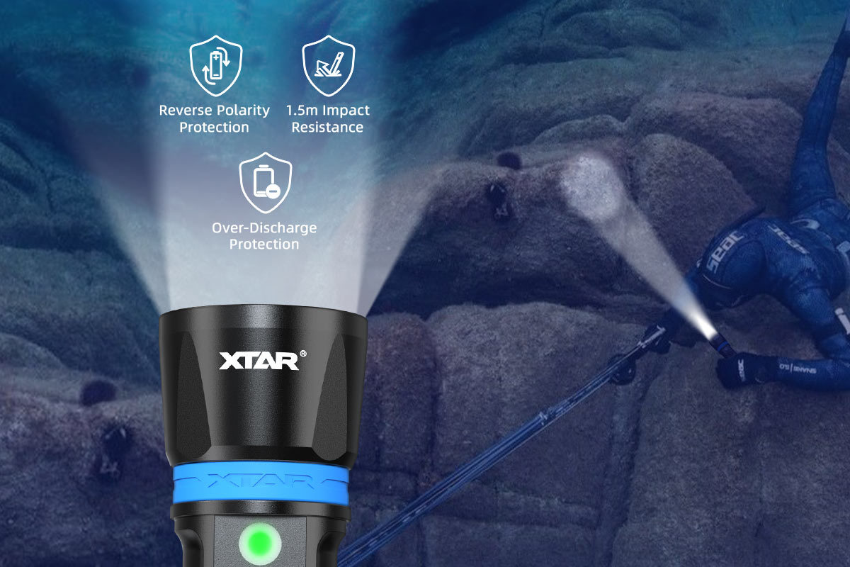 XTAR Hunter DH1 1600 Lumens Diving Flashlight