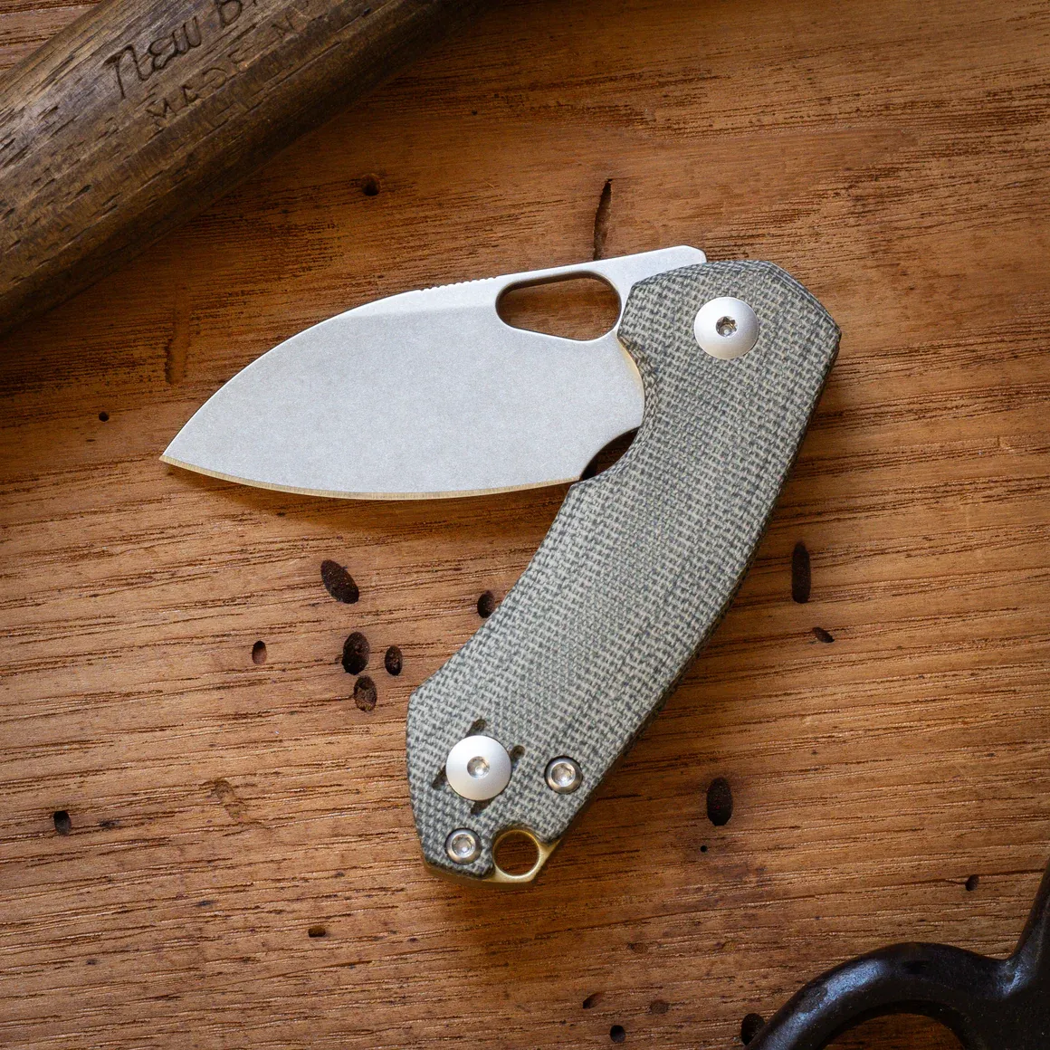 Giantmouse Ace Riv LL Canvas Micarta (Green)