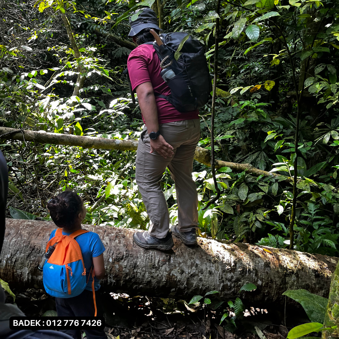 WATERFALL TREKKING: Lepoh Waterfall