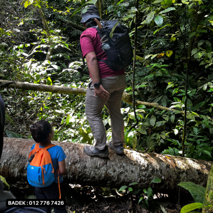 WATERFALL TREKKING: Lepoh Waterfall