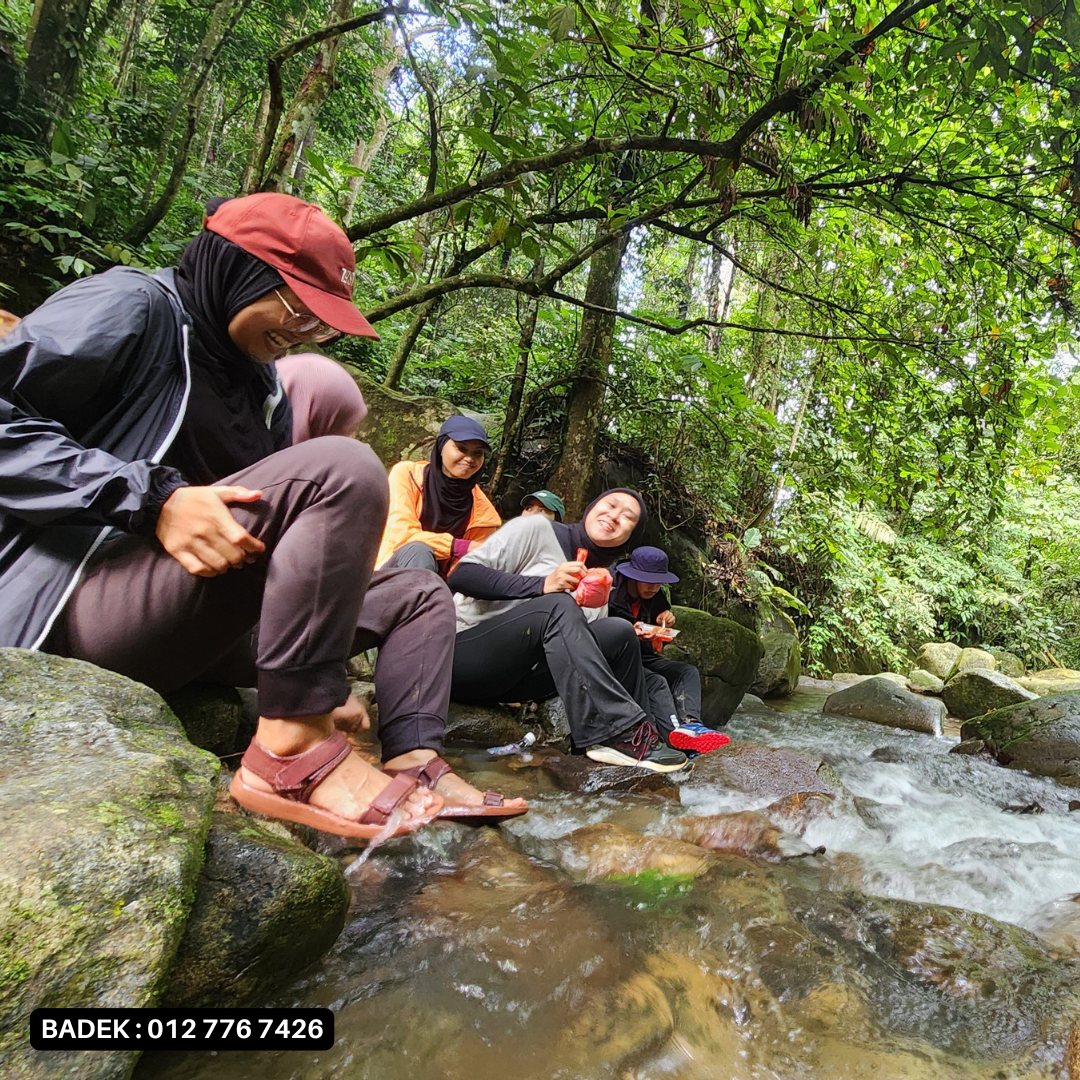 WATERFALL TREKKING: Lepoh Waterfall