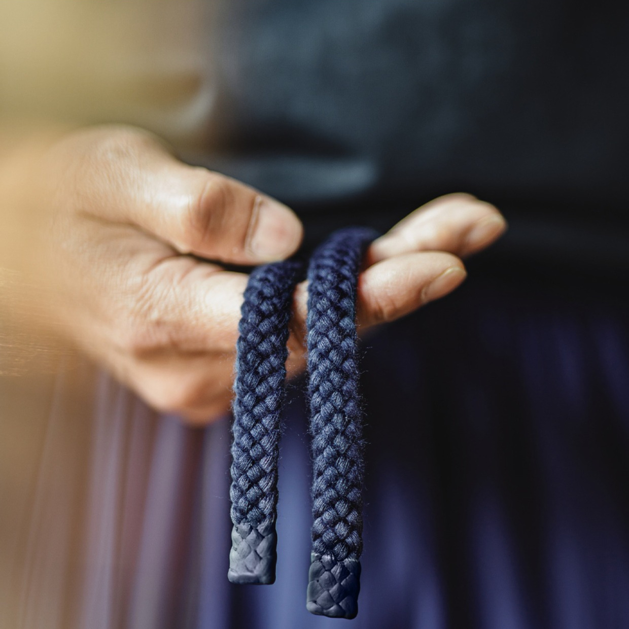 日系褶皺休閒坐禪褲藏青色輕薄款透氣抽繩垂感長褲子男夏