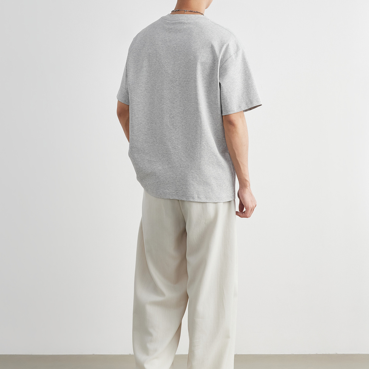 卡通斑馬刺繡短袖T恤男夏季圓領寬鬆親膚透氣日常通勤上衣