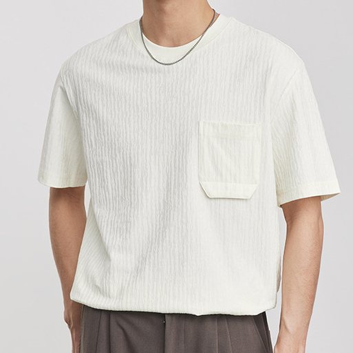 口袋裝飾豎條肌理感短袖 T 恤肌男夏季新款圓領寬鬆簡約T恤