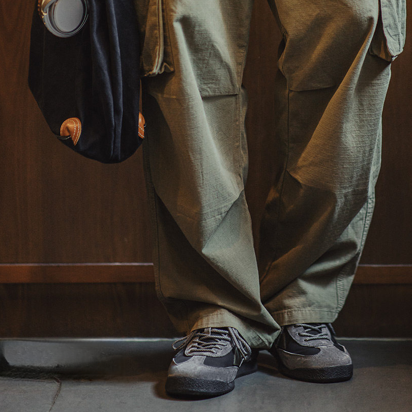 翼裝慢跑鞋男生2025新款復古休閒運動低幫薄底黑色德訓阿甘鞋