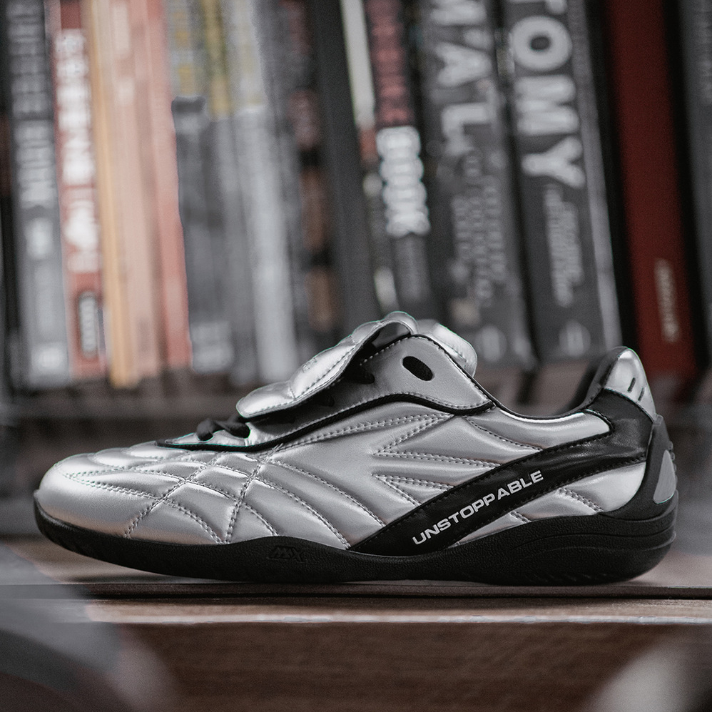 男士2025秋冬新款輕便軟底運動翻蓋百搭休閒薄底潮鞋