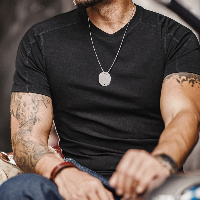 美式萊賽爾涼感T恤收袖口黑色速幹健身衣v領修身短袖男夏