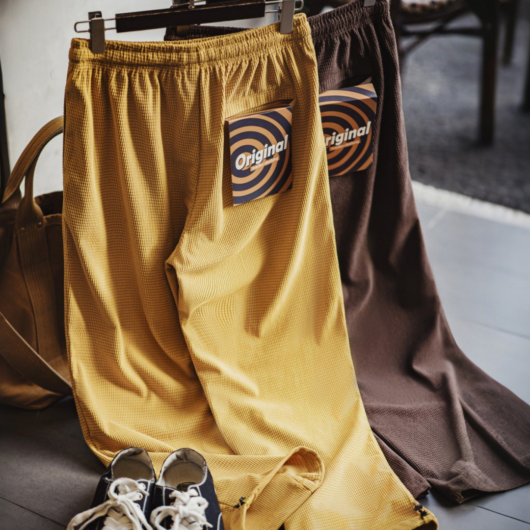 美式方格黃色玉米絨休閒褲直筒抽繩束腳寬鬆長褲子男款春