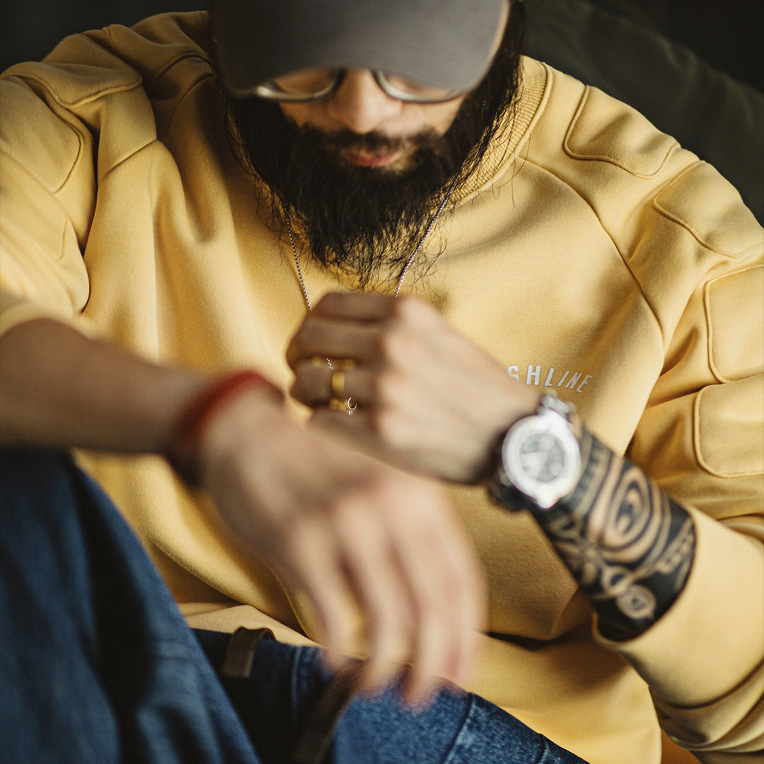 美式加絨衛衣橄欖綠色套頭加厚保暖寬鬆圓領外穿外套男冬