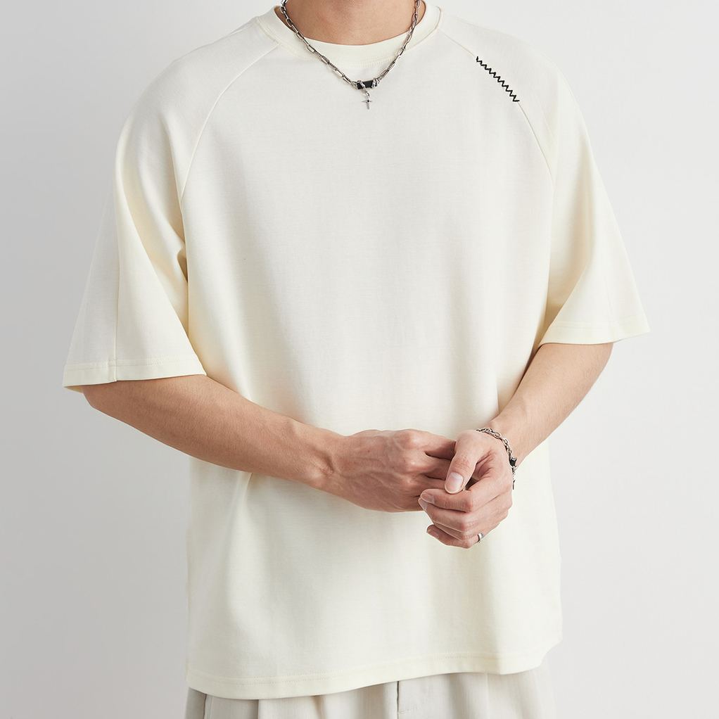 圓領落肩縫線刺繡短袖T恤男夏季寬鬆簡約通勤百搭肌理感半袖