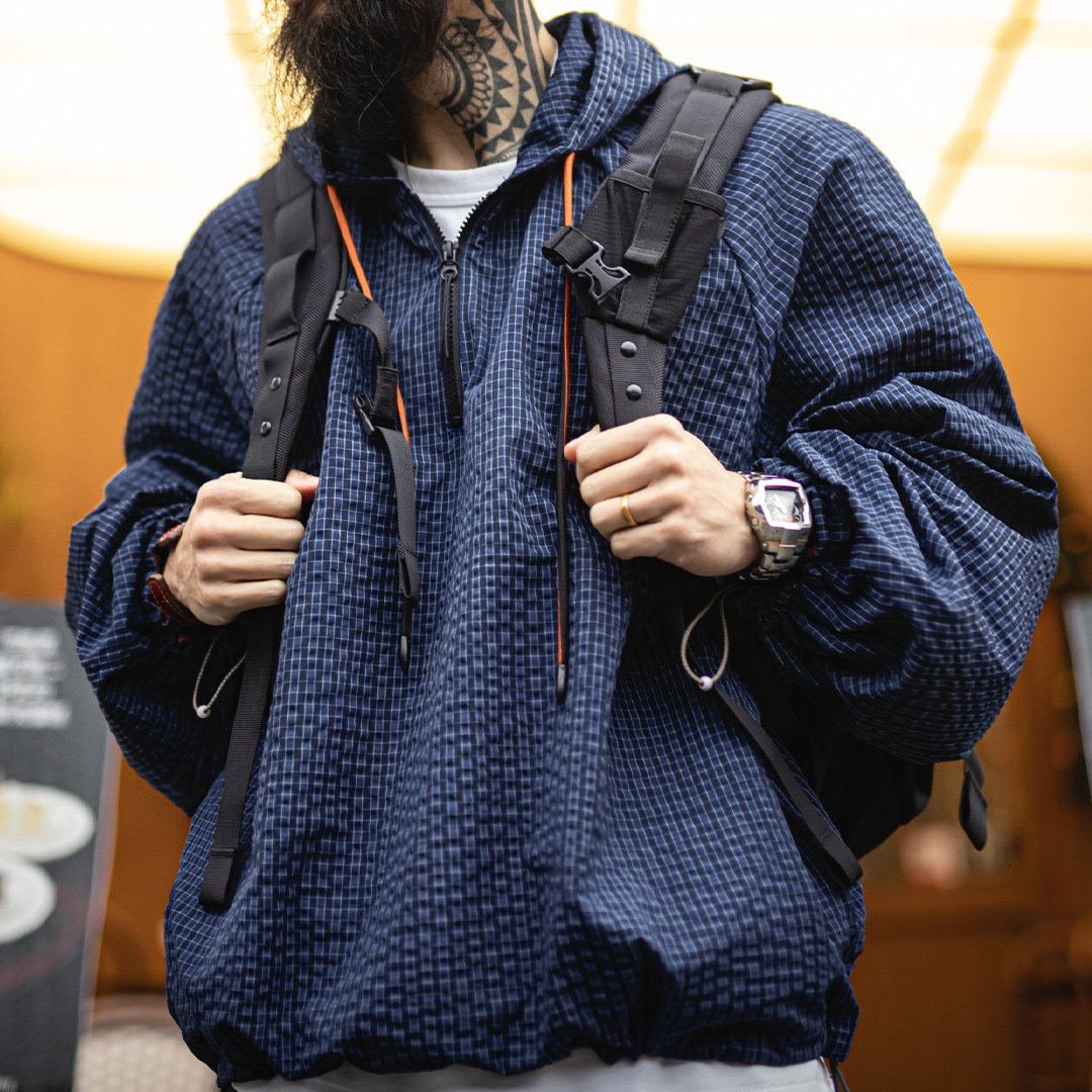 美式半拉鍊連帽衛衣肌理感泡泡紗藍色戶外薄款外套男春季