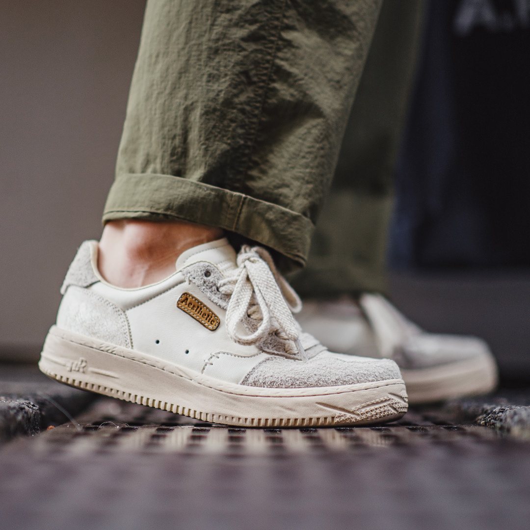 2025夏季新款男士休閒運動透氣小純白鞋厚底低幫百搭簡約板鞋