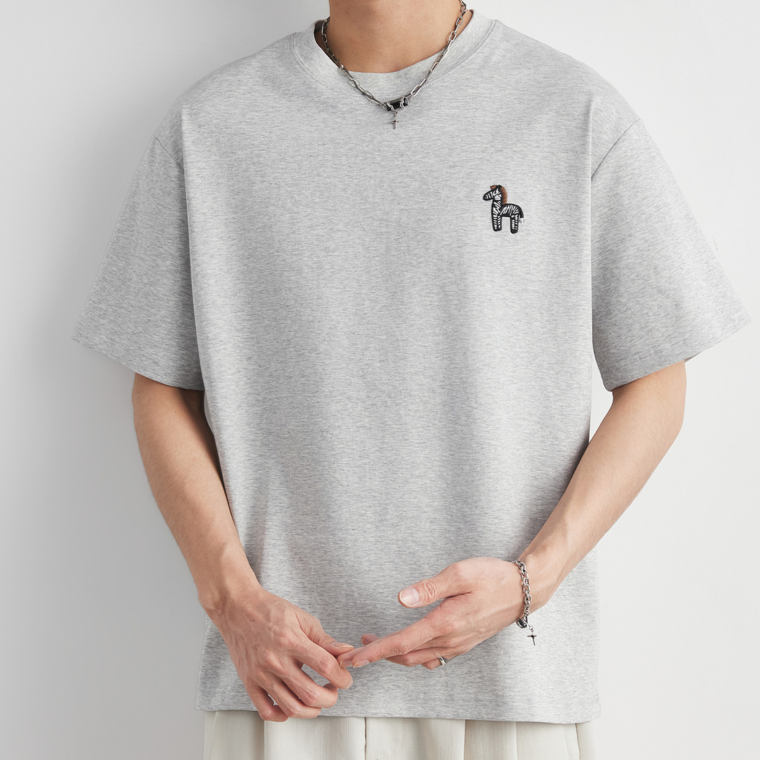 卡通斑馬刺繡短袖T恤男夏季圓領寬鬆親膚透氣日常通勤上衣