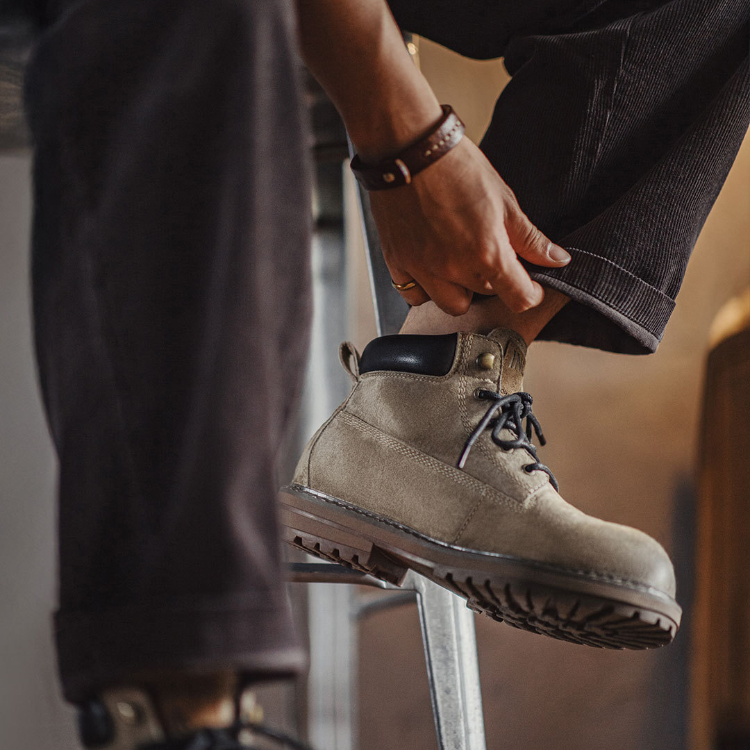 工裝靴男鞋秋冬新款美式復古真皮高級感棕色中幫休閒百搭靴子