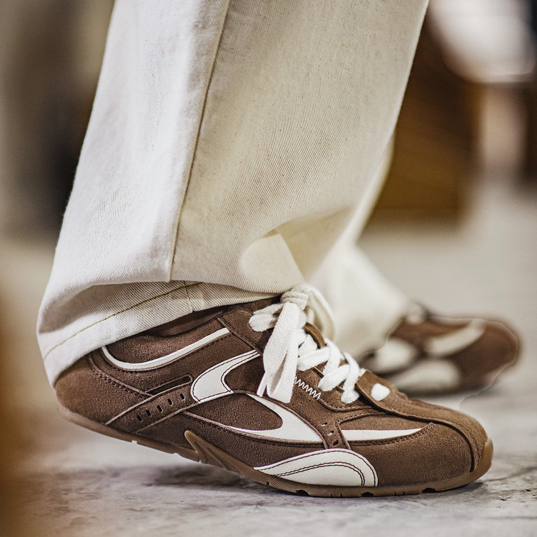 馬登薄底賽車鞋棕咖色經典復古平底德訓鞋休閒阿甘鞋子男款春