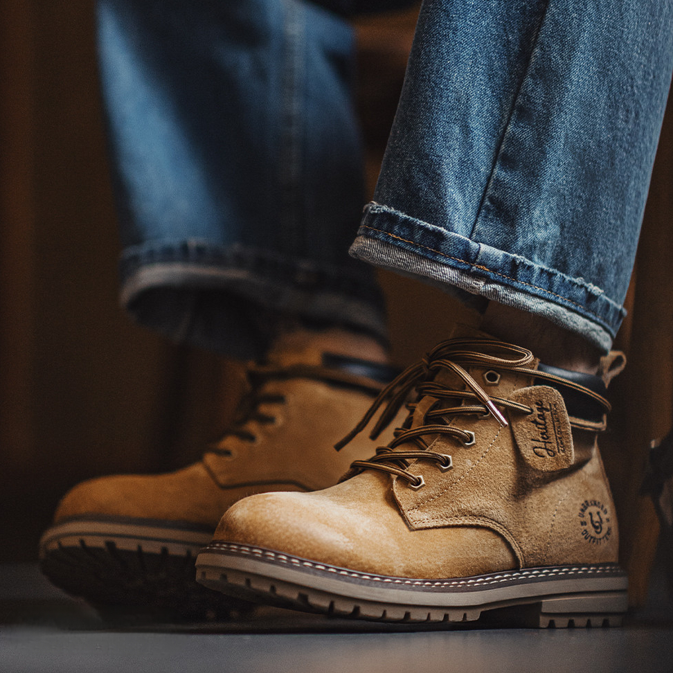 大黃靴秋季2025新款男士休閒中幫馬丁靴子戶外美式復古工裝靴