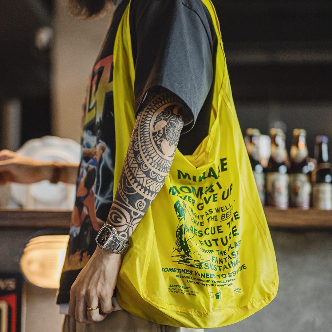 戶外超輕薄可摺疊寬肩帶旅行挎包尼龍山系大容量手提包男