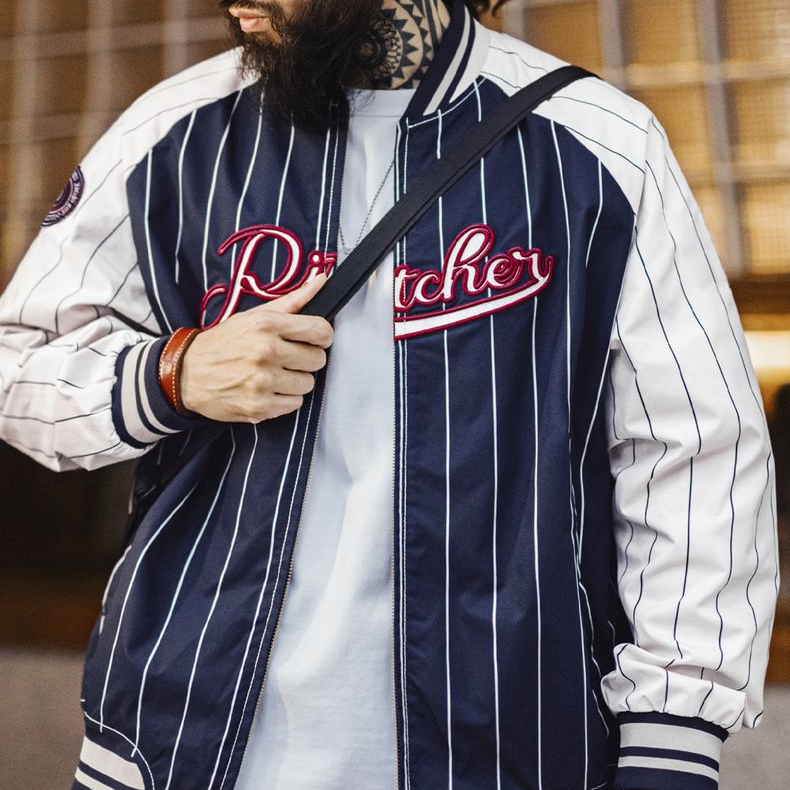 美式復古條紋棒球夾克字母刺繡徽章撞色拼接休閒外套男春
