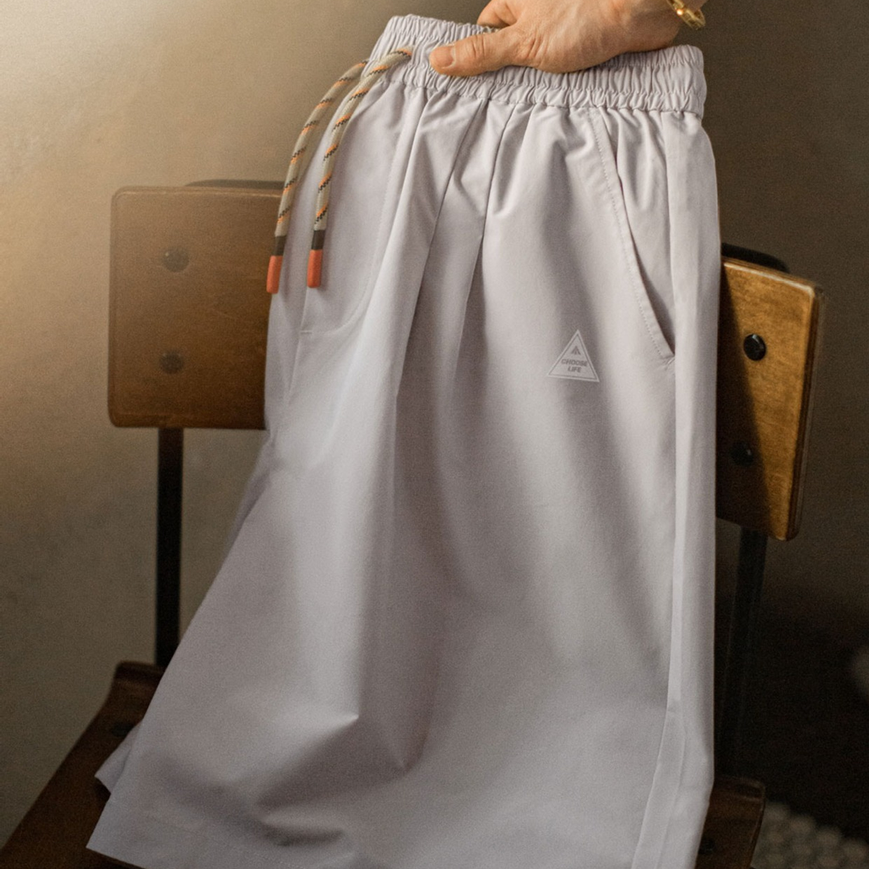 山系戶外灰色短褲鬆緊腰直筒梭織薄款機能抽繩五分褲男夏