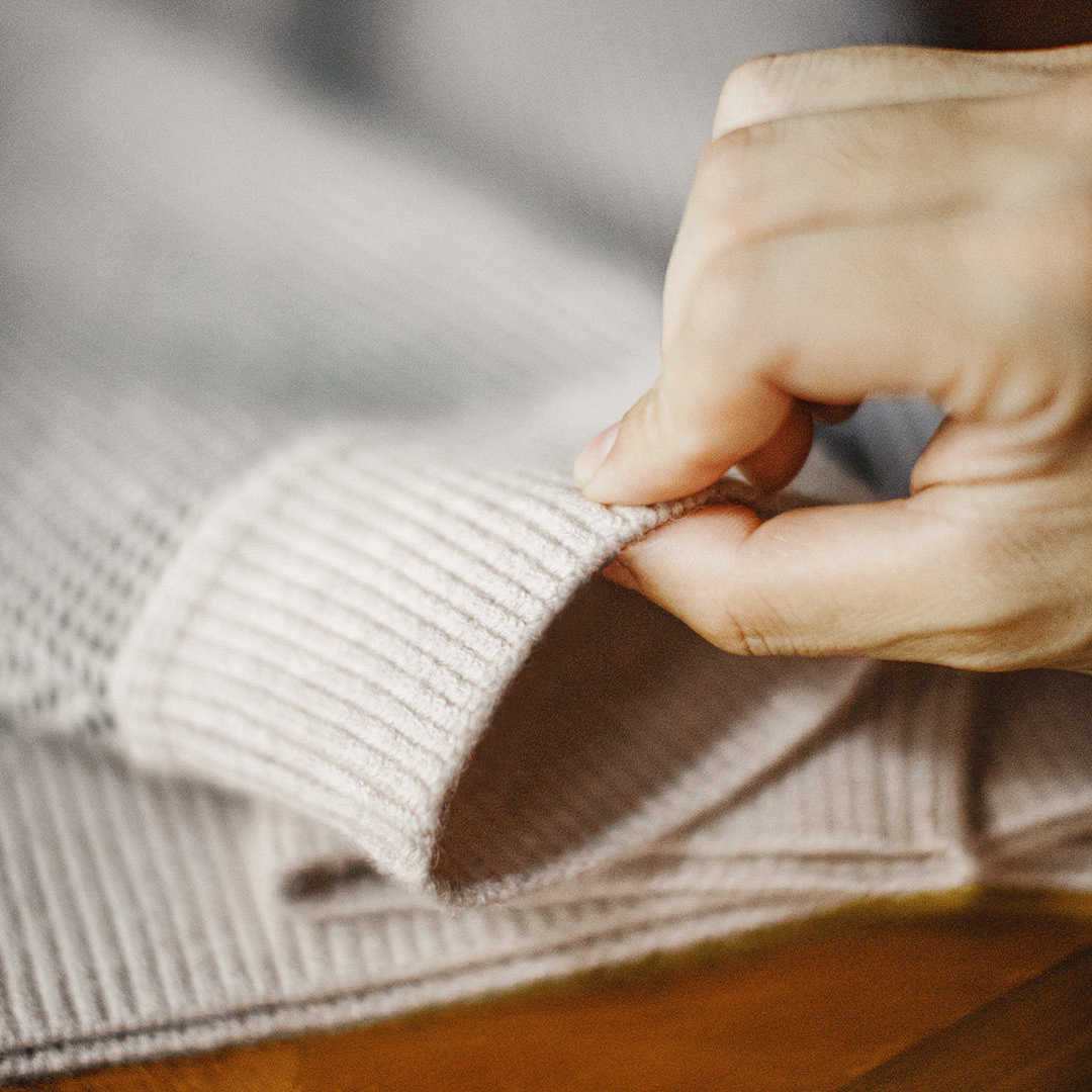 美式老錢風灰色圓領毛衣套頭寬鬆垂感針織衫保暖外套男春