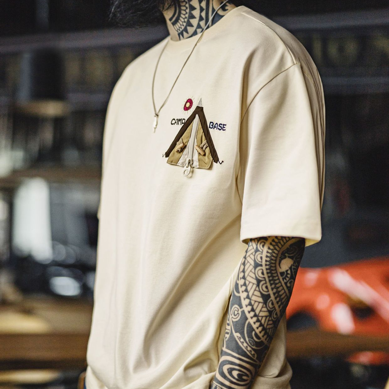 美式創意刺繡T恤米白色純棉重磅半袖螺紋領口短袖男夏季