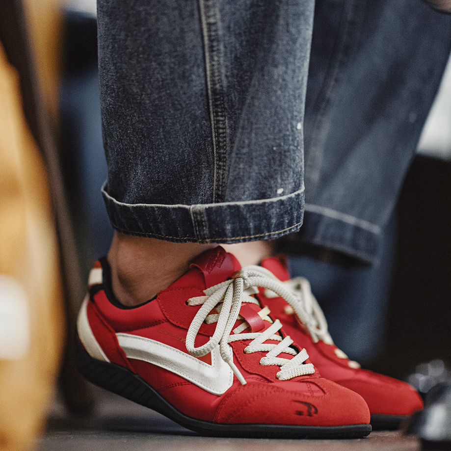 德訓紅色賽車鞋2025新款男女款復古薄底運動休閒鞋平底板鞋子