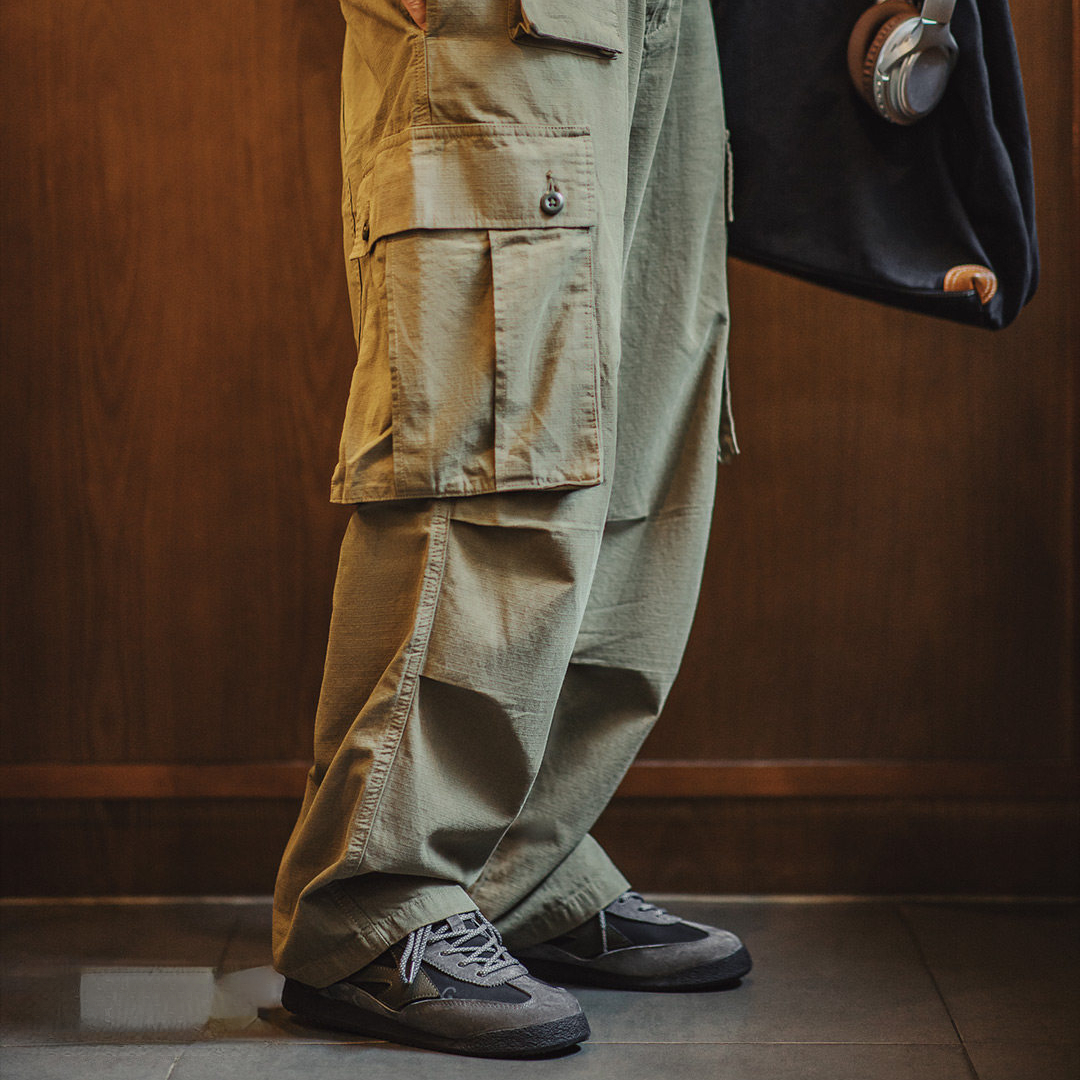 翼裝慢跑鞋男生2025新款復古休閒運動低幫薄底黑色德訓阿甘鞋